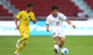 Hạ gục Lào, U22 Malaysia vượt lên xếp trên U22 Việt Nam